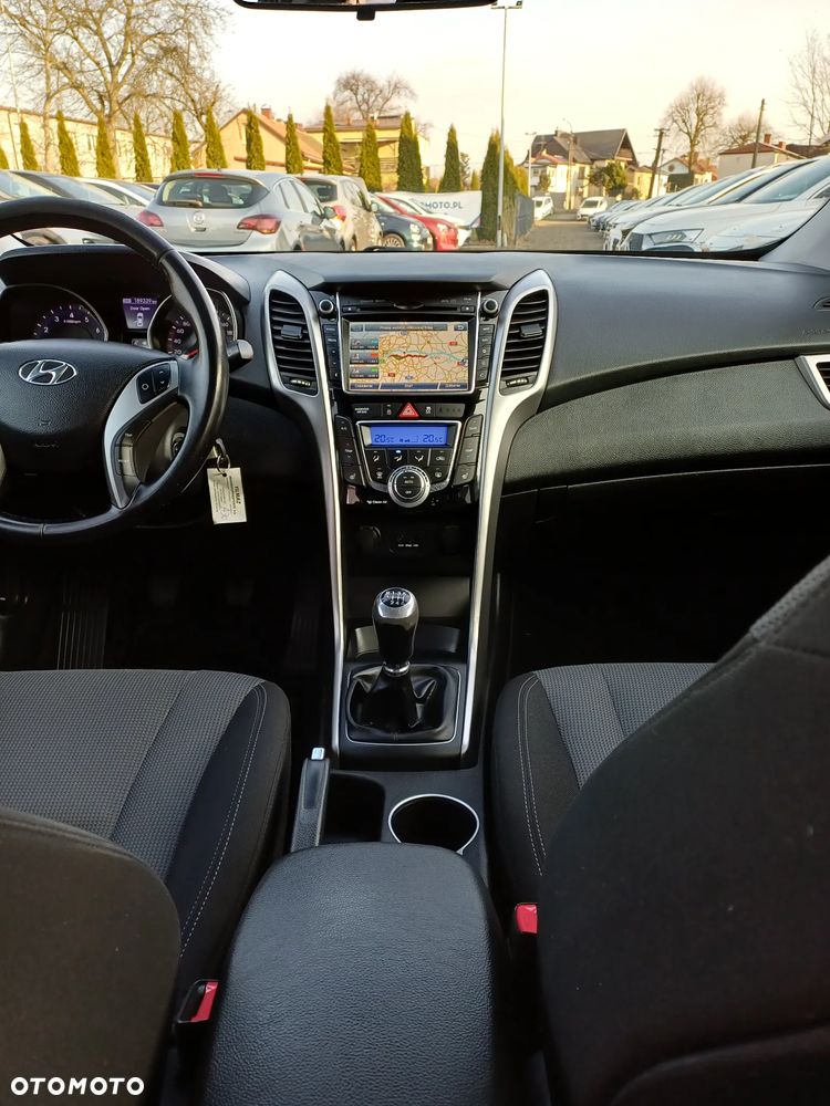 Hyundai i30 1.4 Premium - 21