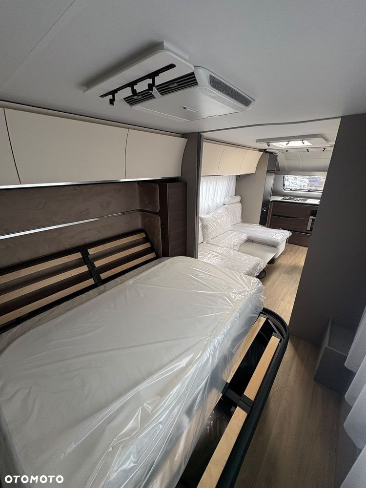 Adria ALPINA 663 HT - 24