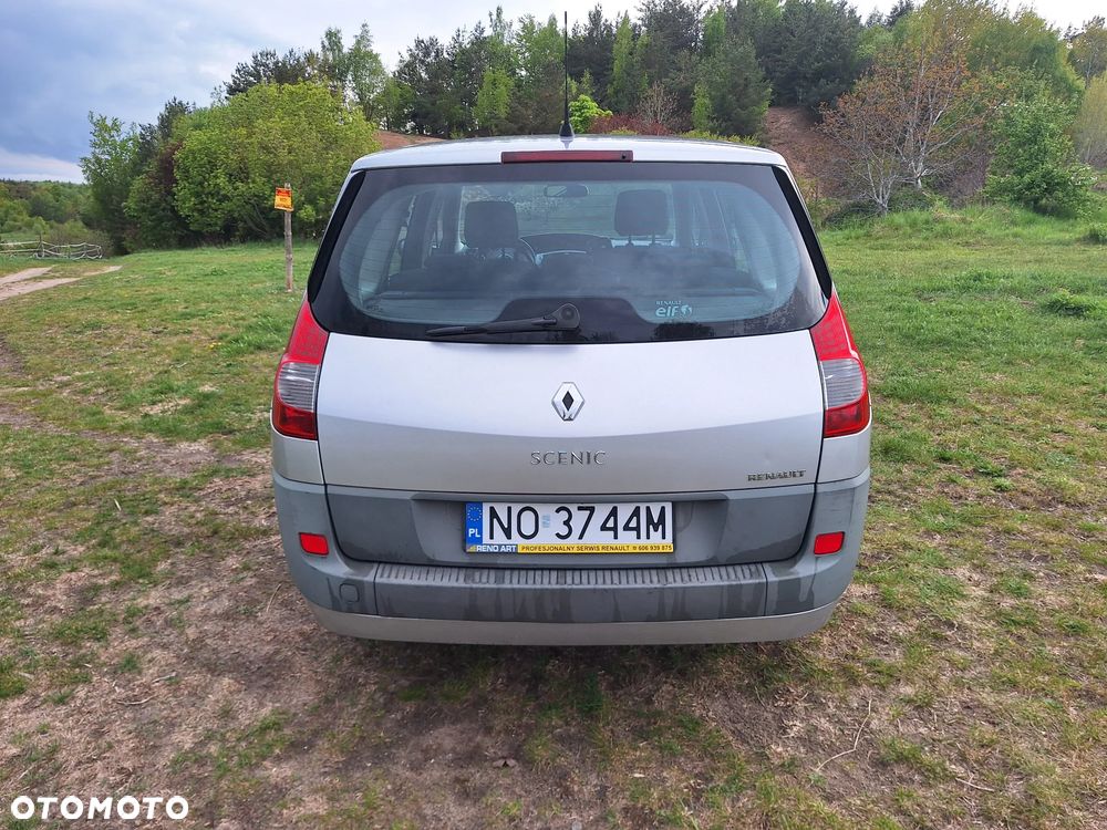 Renault Scenic - 12