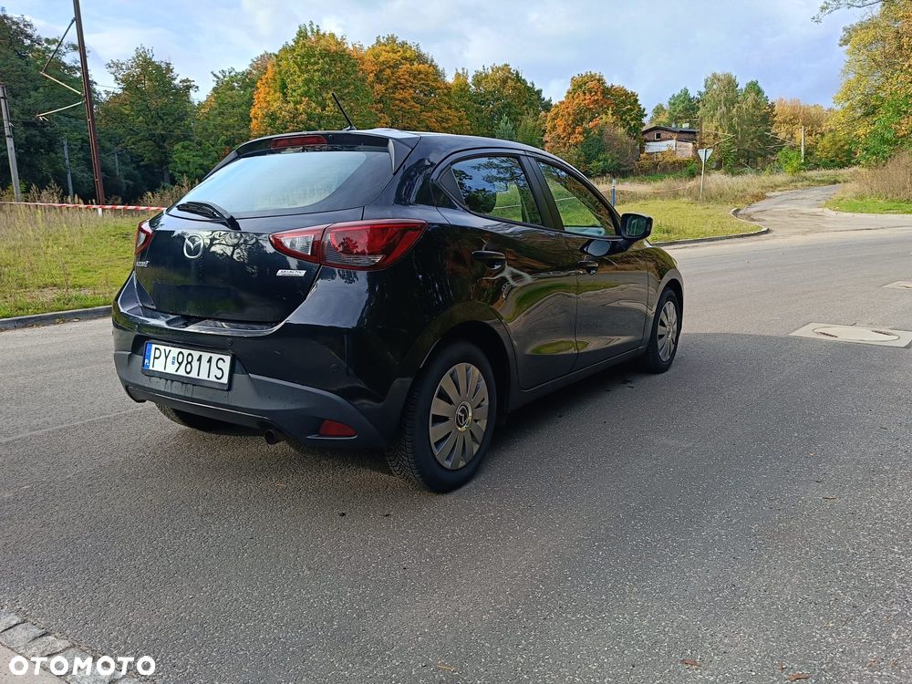 Mazda 2 - 3
