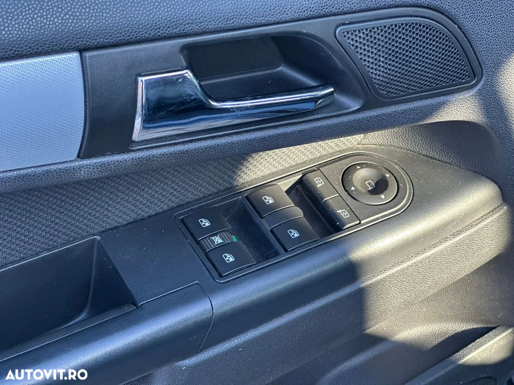 Opel Zafira 1.9 CDTI Essentia - 25