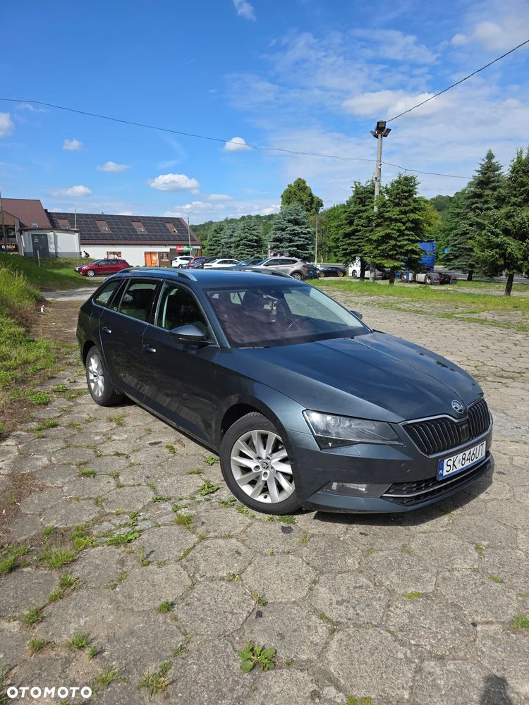 Skoda Superb 2.0 TDI Style DSG - 1