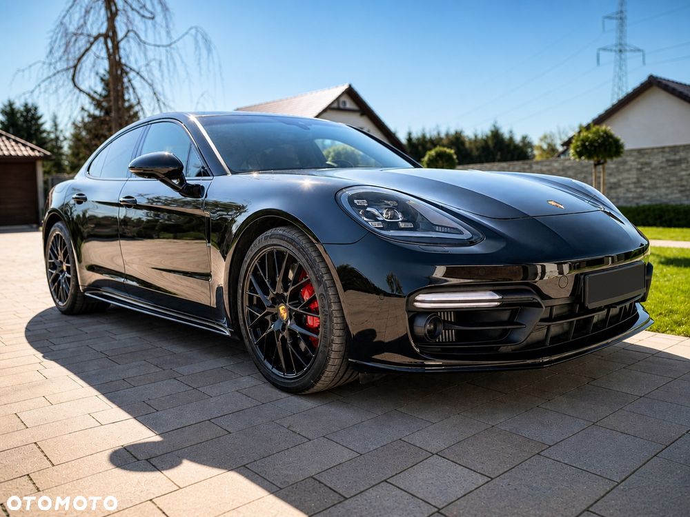 Porsche Panamera Turbo - 3