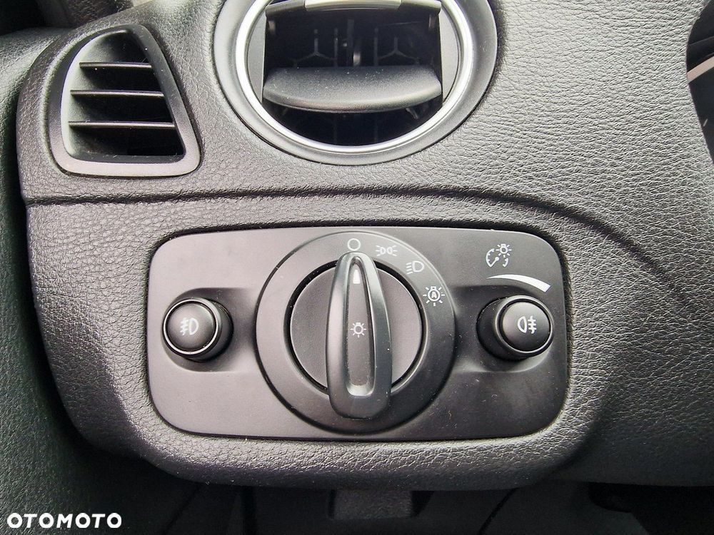 Ford S-Max 2.0 TDCi DPF Business Edition - 35