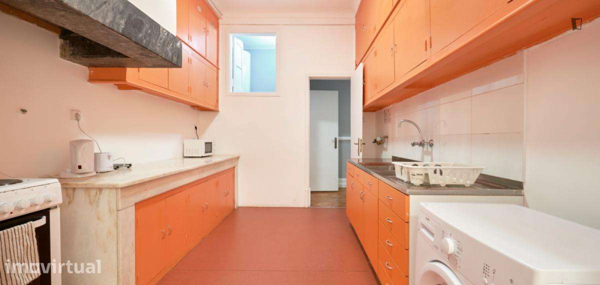 Quarto - localizado em Saldanha Lisbon - Grande imagem: 5/12