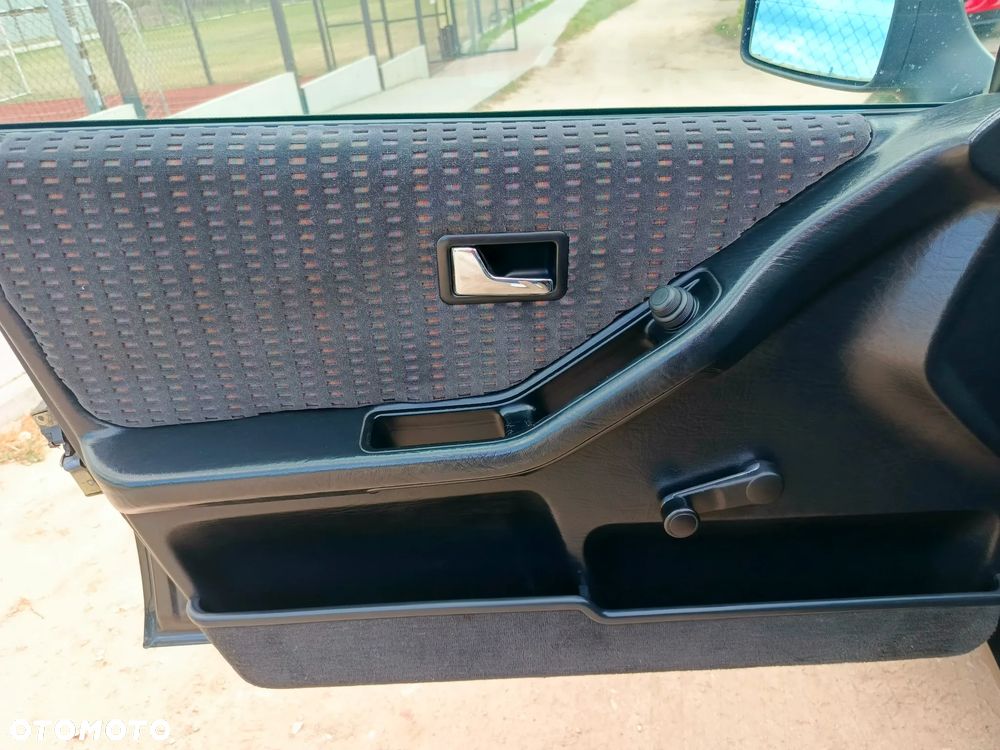 Audi 80 1.8 CC - 18