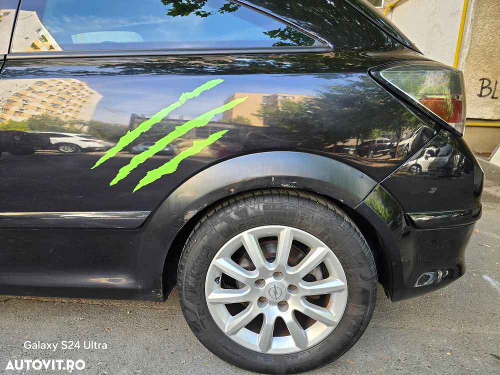 Opel Astra 1.6 Essentia - 5