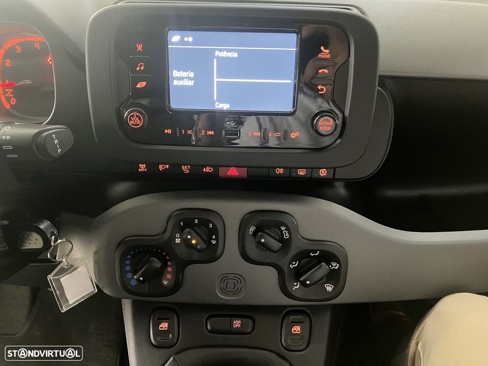 Fiat Panda 1.0 Hybrid City Life - 18