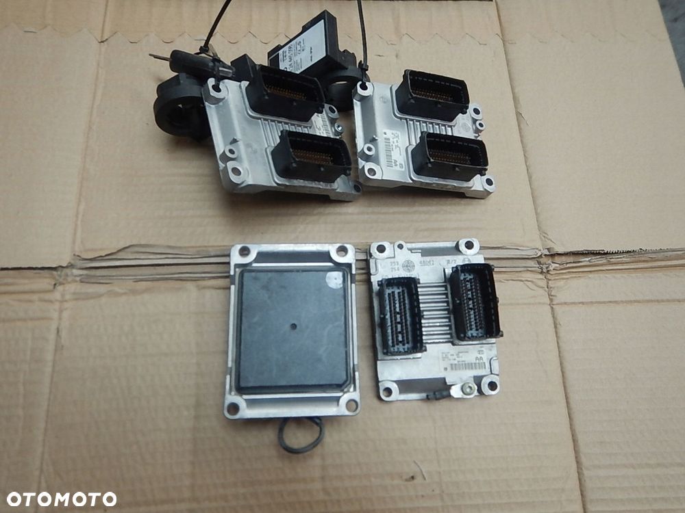 STEROWNIK KOMPUTER OPEL OMEGA B 2.6 V6 0261206490 - 1