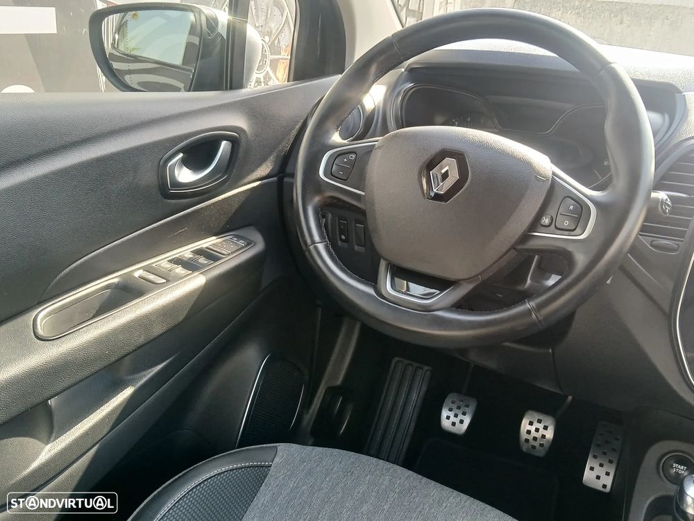Renault Captur 1.5 dCi Exclusive XMOD - 17