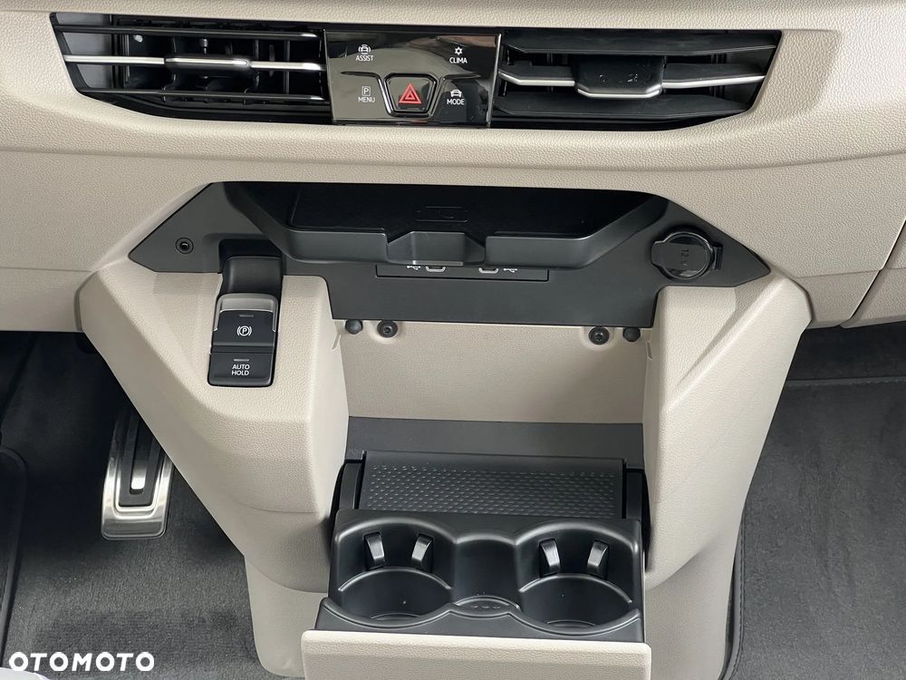 Volkswagen Multivan 2.0 TDI L2 Style DSG - 20