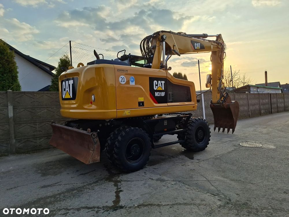 Caterpillar CAT M 318 F - 7