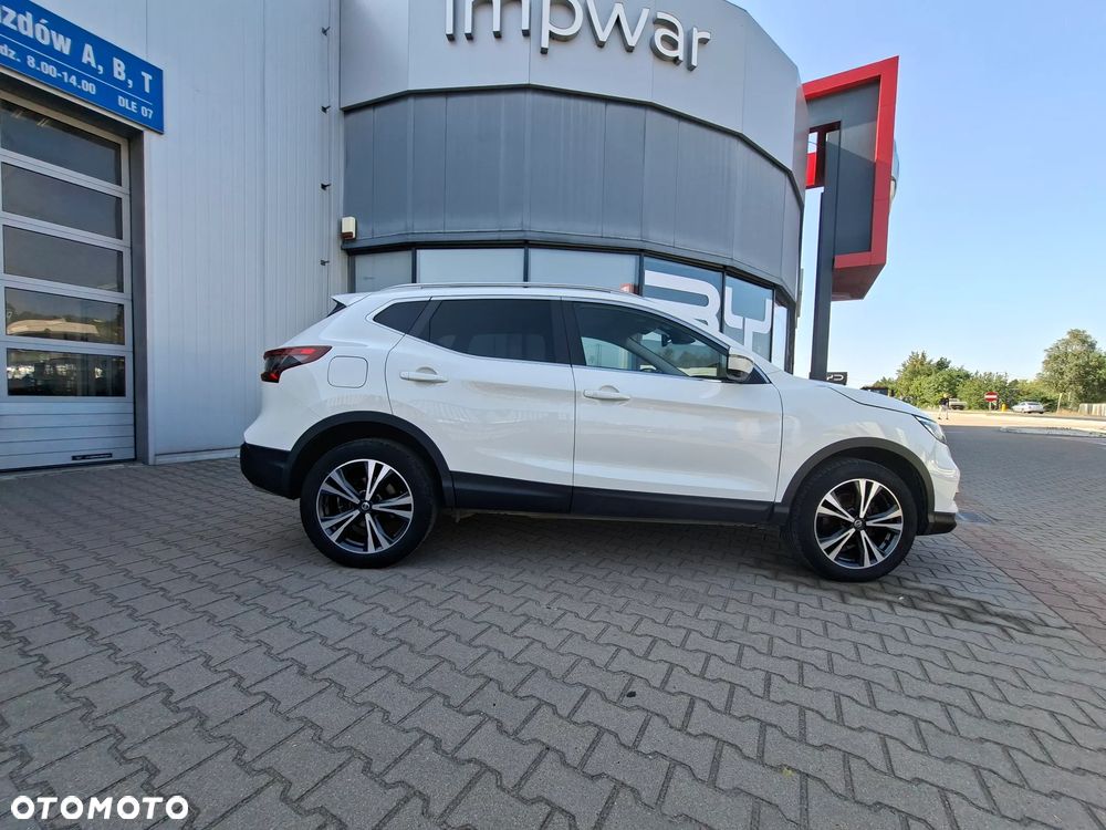 Nissan Qashqai 1.2 DIG-T Tekna EU6 - 15
