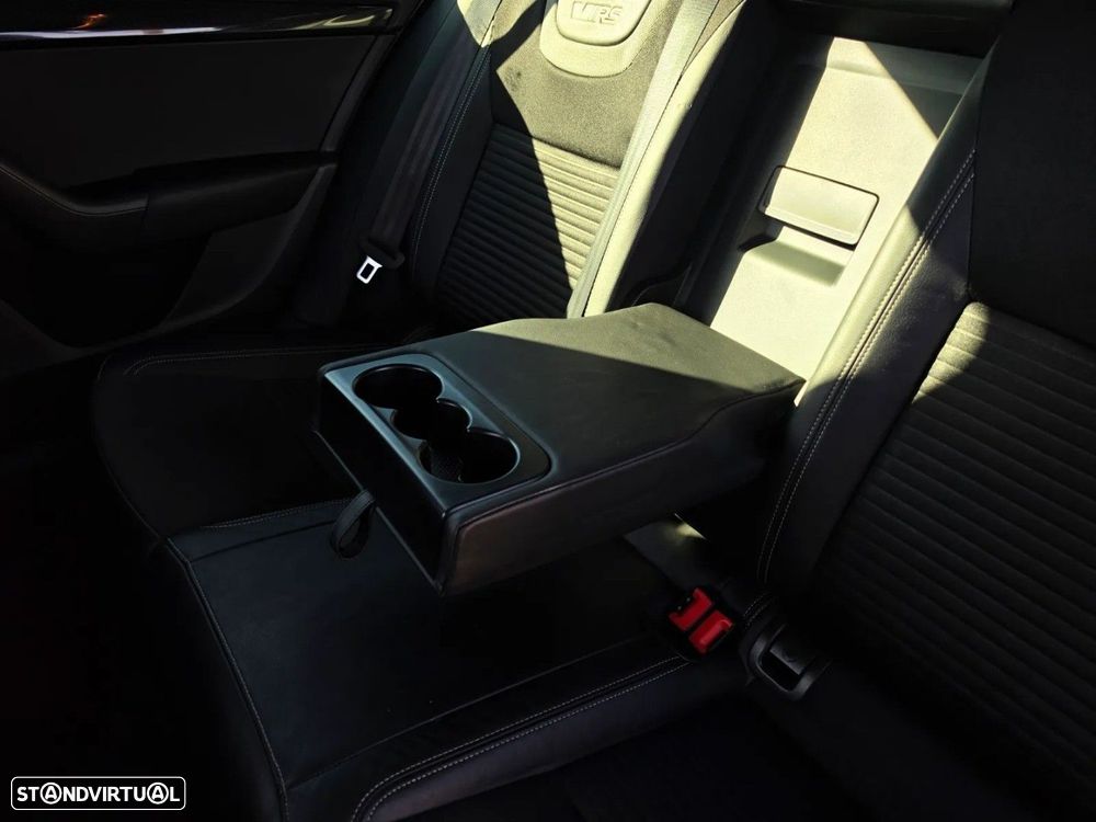 Skoda Octavia 2.0 TDI RS - 12