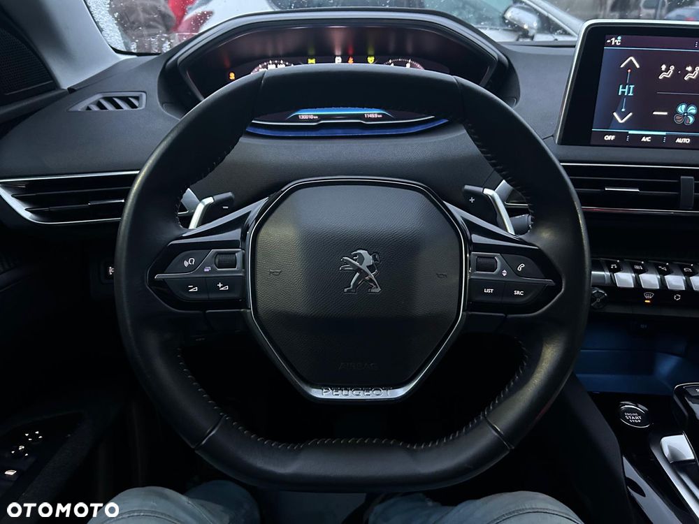 Peugeot 5008 BlueHDi 130 EAT8 Active - 26