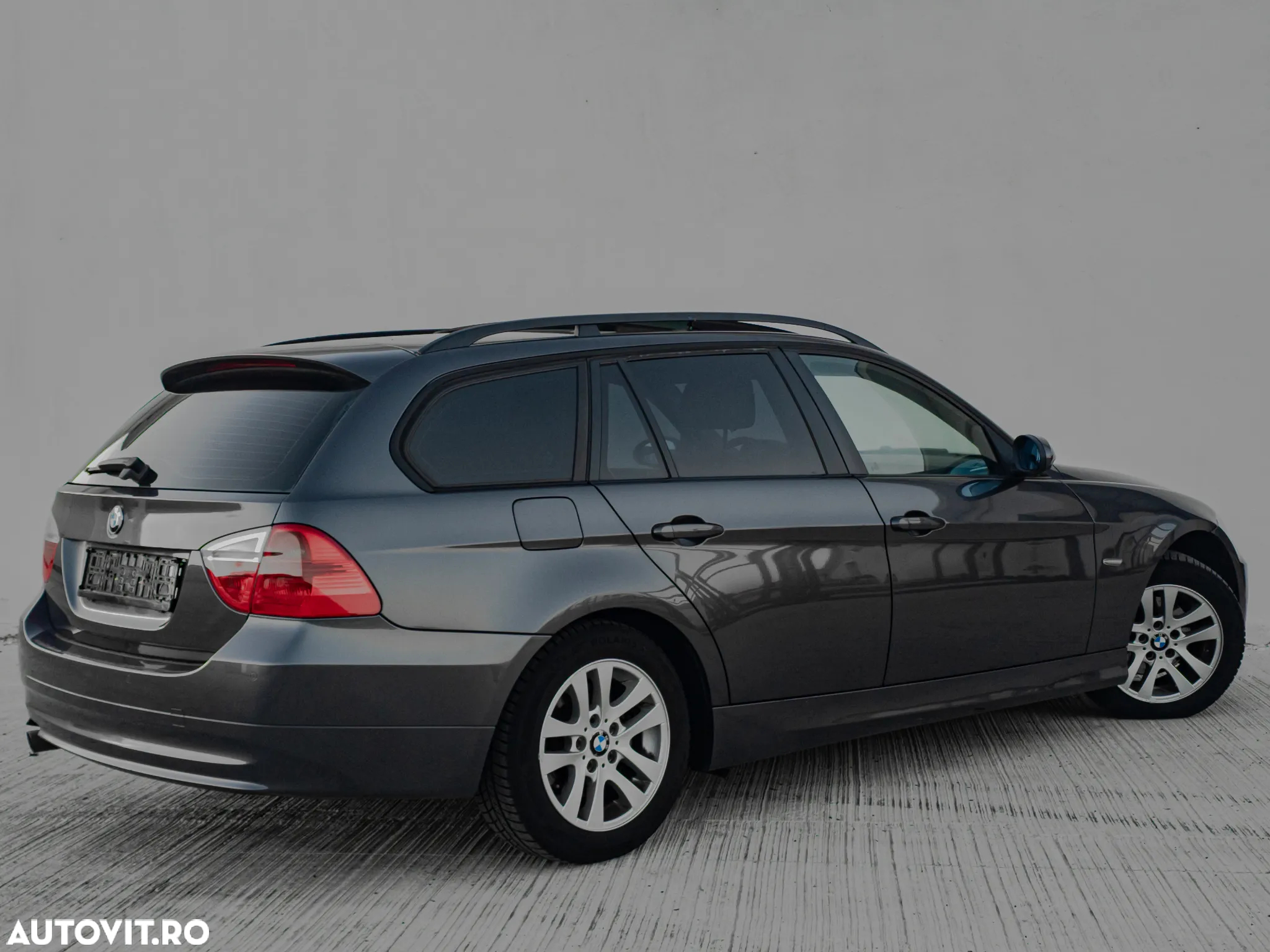 BMW Seria 3 320d DPF Touring Aut. Edition Fleet Exclusive - 5