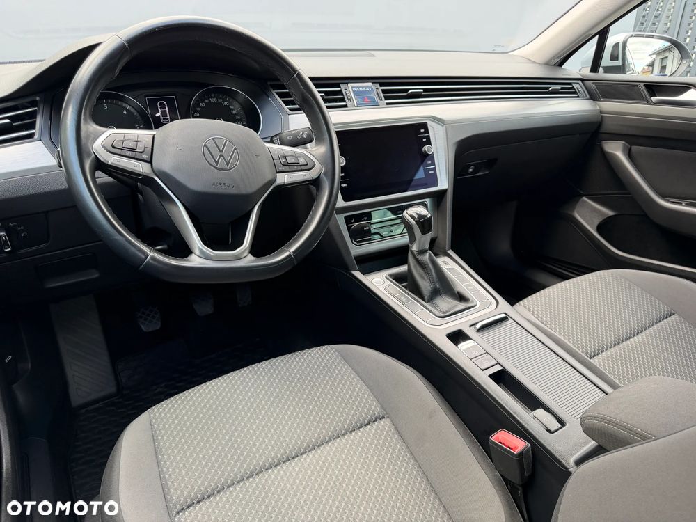 Volkswagen Passat 2.0 TDI EVO Essence - 11