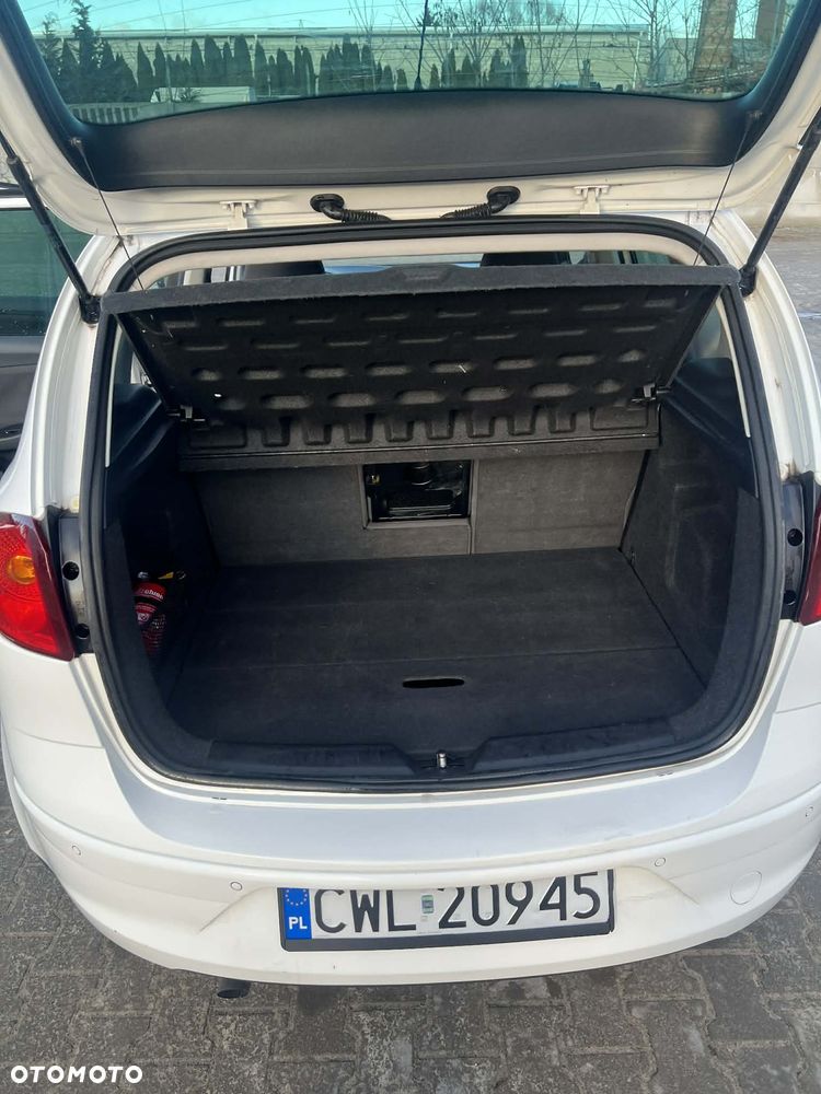 Seat Altea 1.6 TDI DPF CR Ecomotive Reference - 12