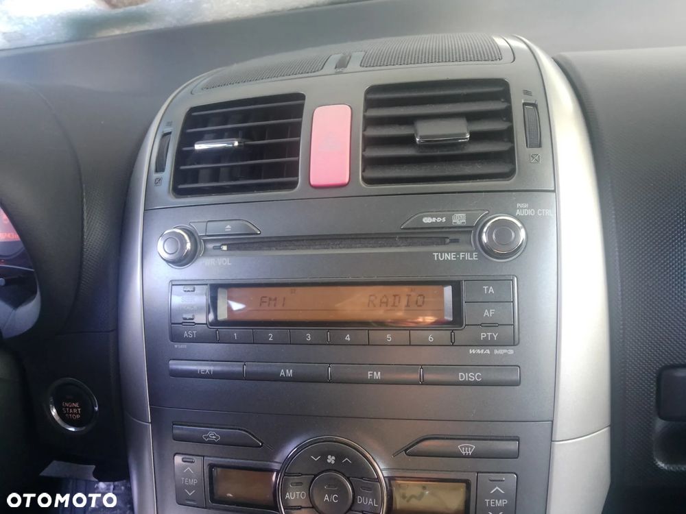 Radioodtwarzacz CD TOYOTA Auris I 06-12r. 86120-02520 - 3