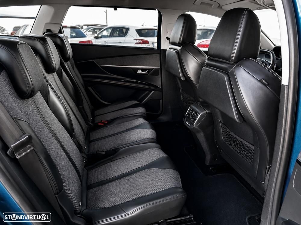 Peugeot 5008 1.5 BlueHDi Allure EAT8 - 45