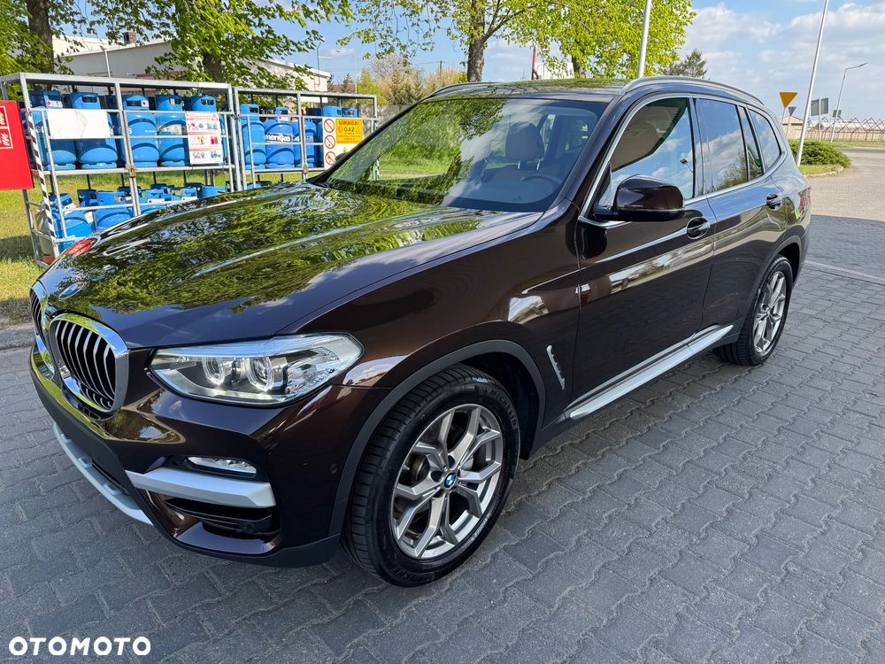BMW X3 sDrive18d xLine - 9