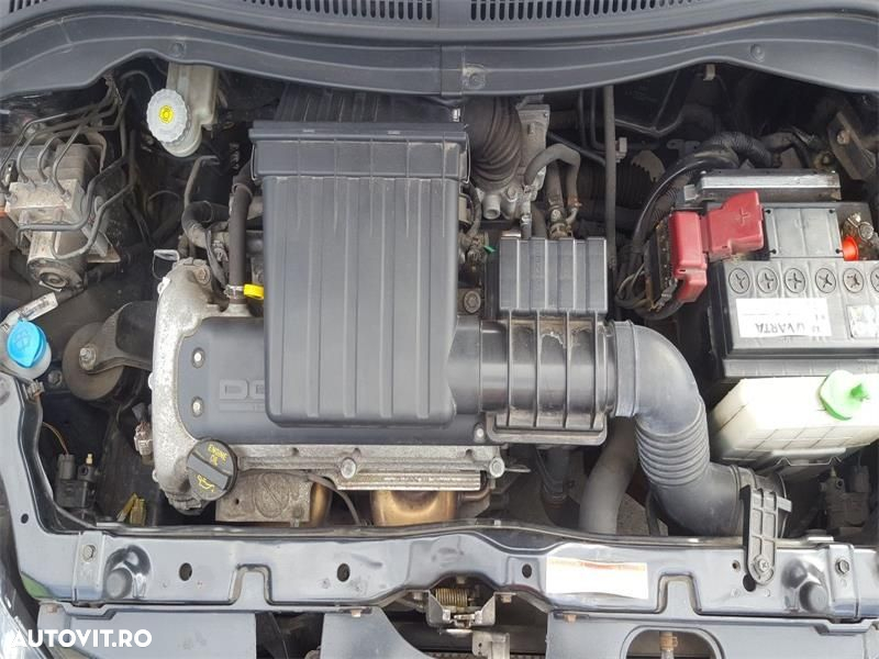 Usa dreapta fata Suzuki Swift 2010 Hatchback 1.3i - 8