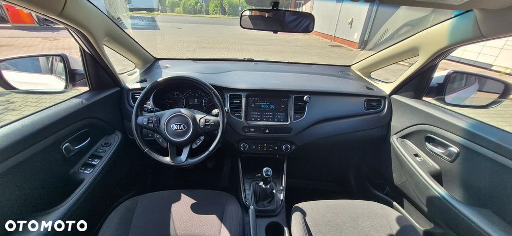 Kia Carens 1.7 CRDi 115 Dream Team Edition - 11