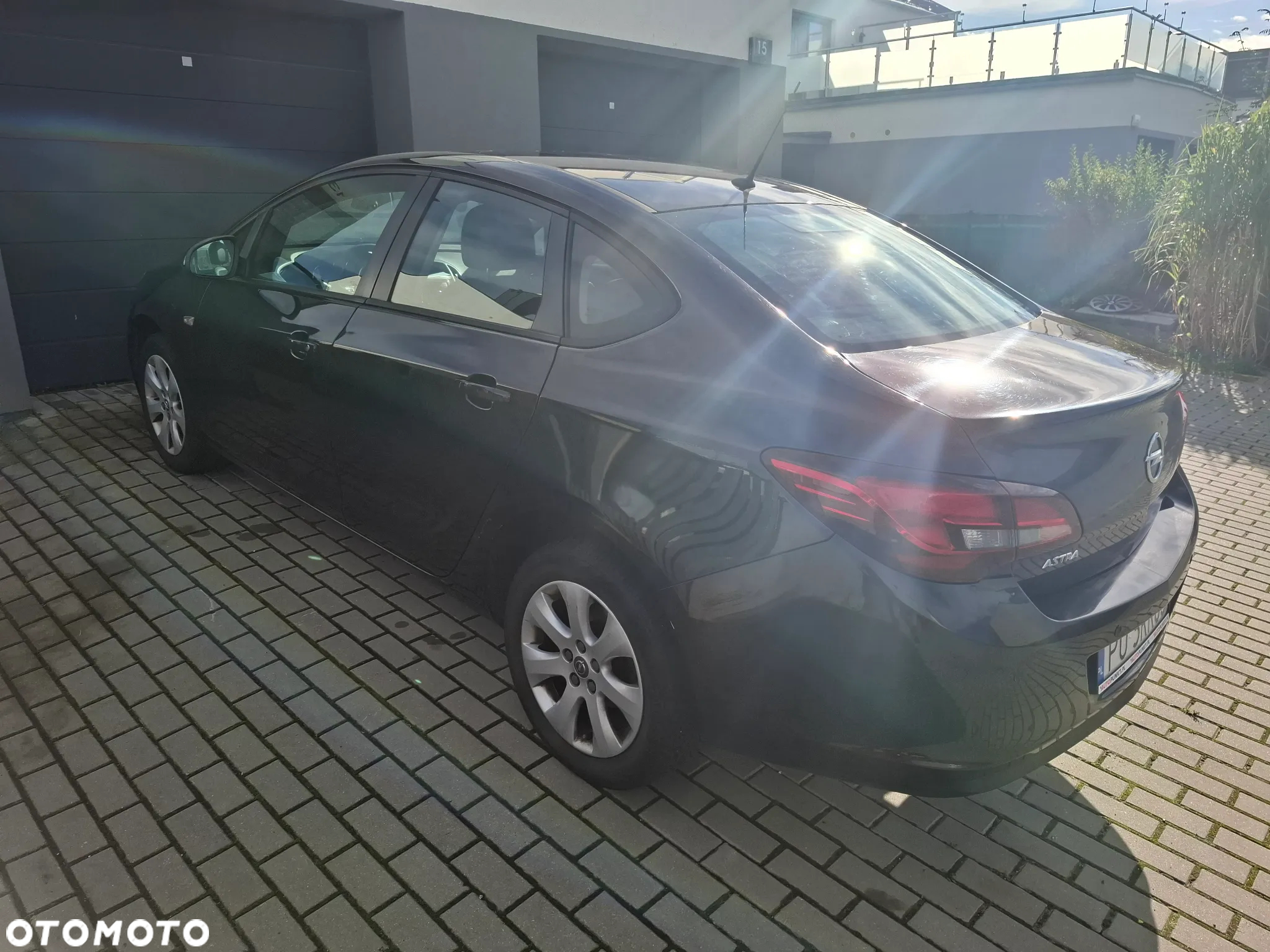 Opel Astra IV 1.6 Enjoy - 2