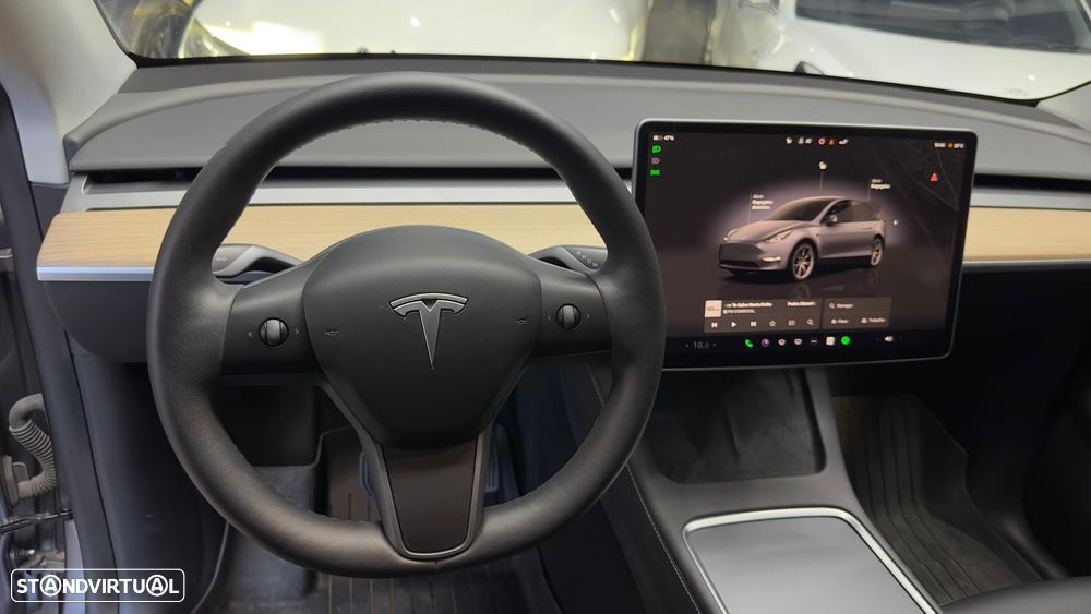 Tesla Model Y Long Range Tração Integral - 27