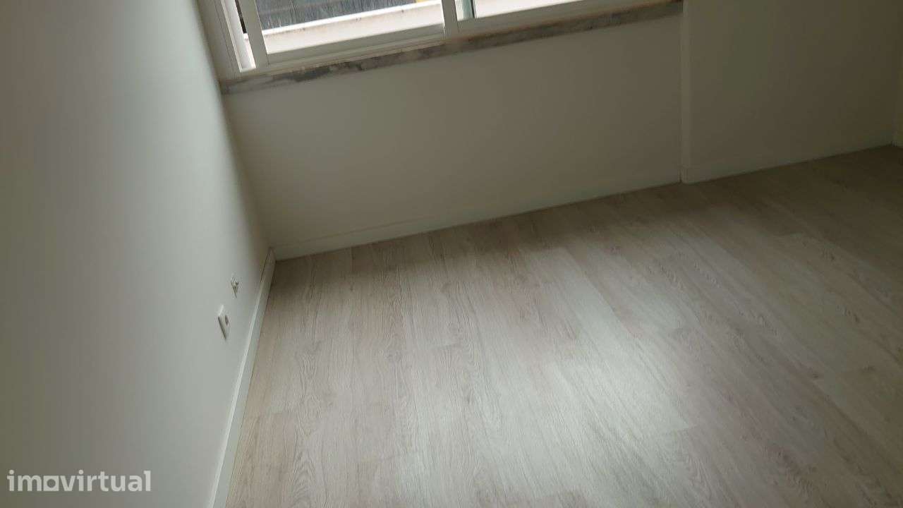 T3 Rua Lusiadas Remodelado - Grande imagem: 3/36