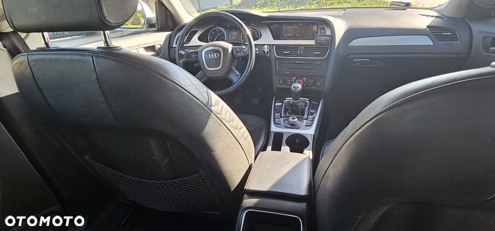Audi A4 Avant - 3