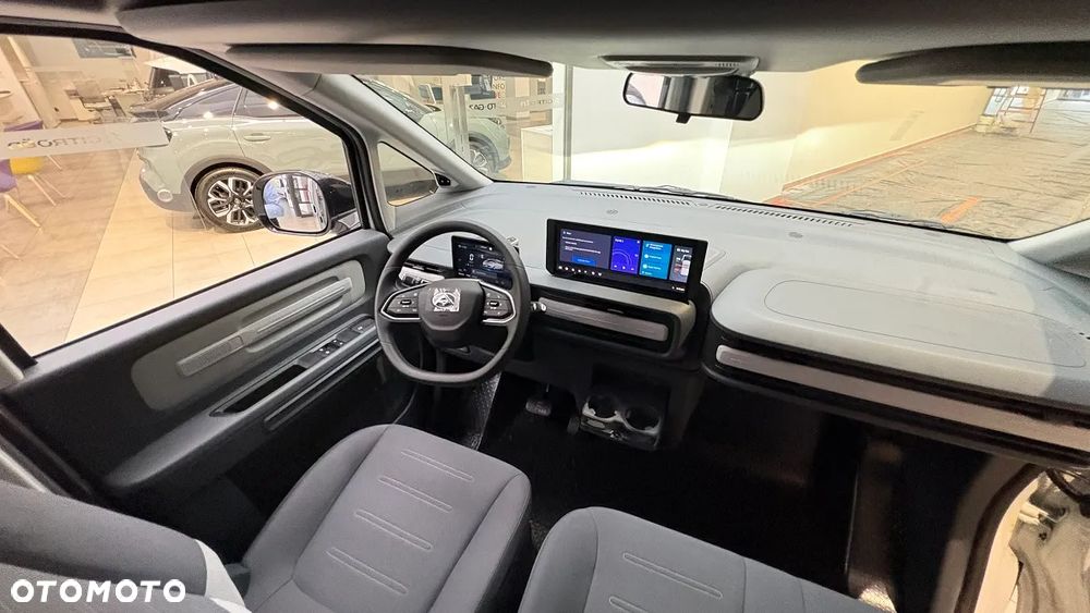 Maxus e-Deliver 5 - 11