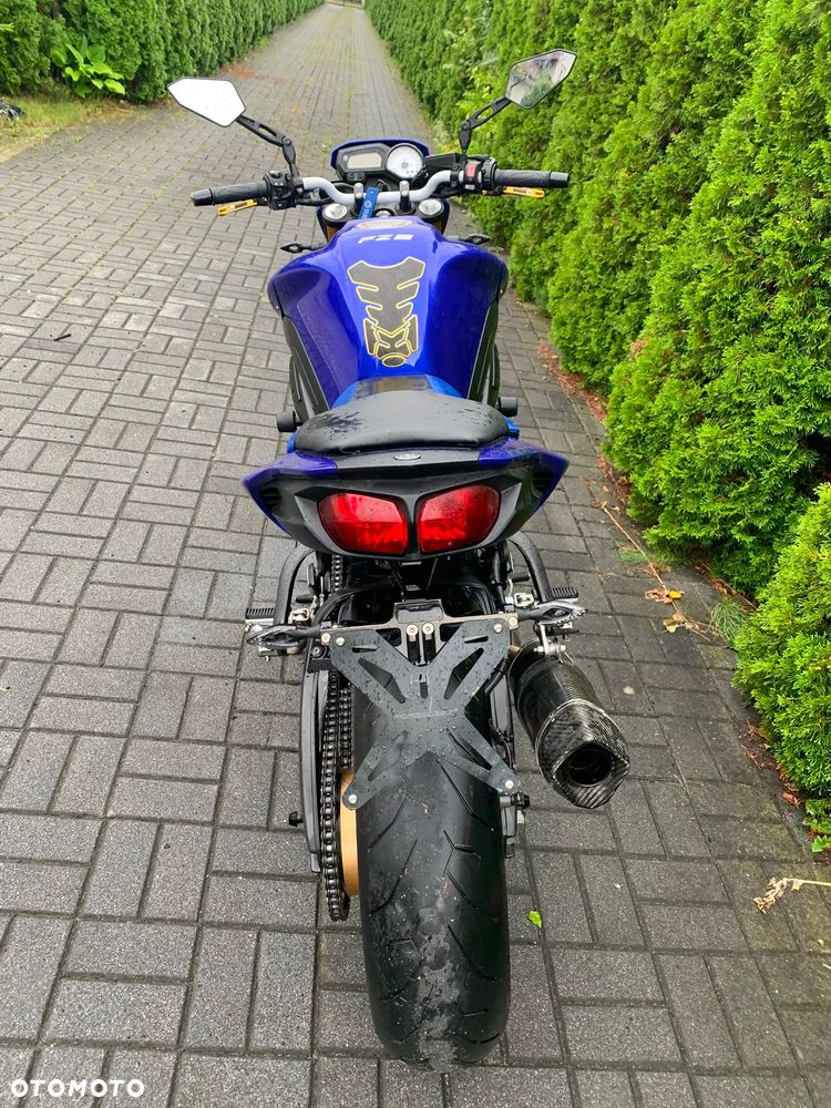 Yamaha YZF - 9