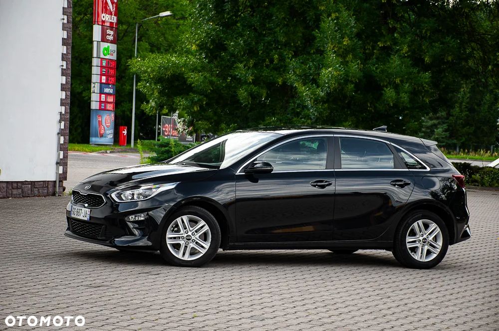 Kia Ceed 1.6 CRDi Eco-Dynamics+(48V Mild-Hybr.) DCT7 Spirit - 10