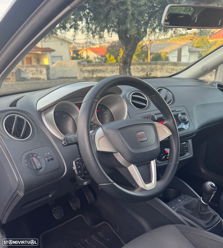 SEAT Ibiza 1.6 TDI 25 Anos DPF - 16