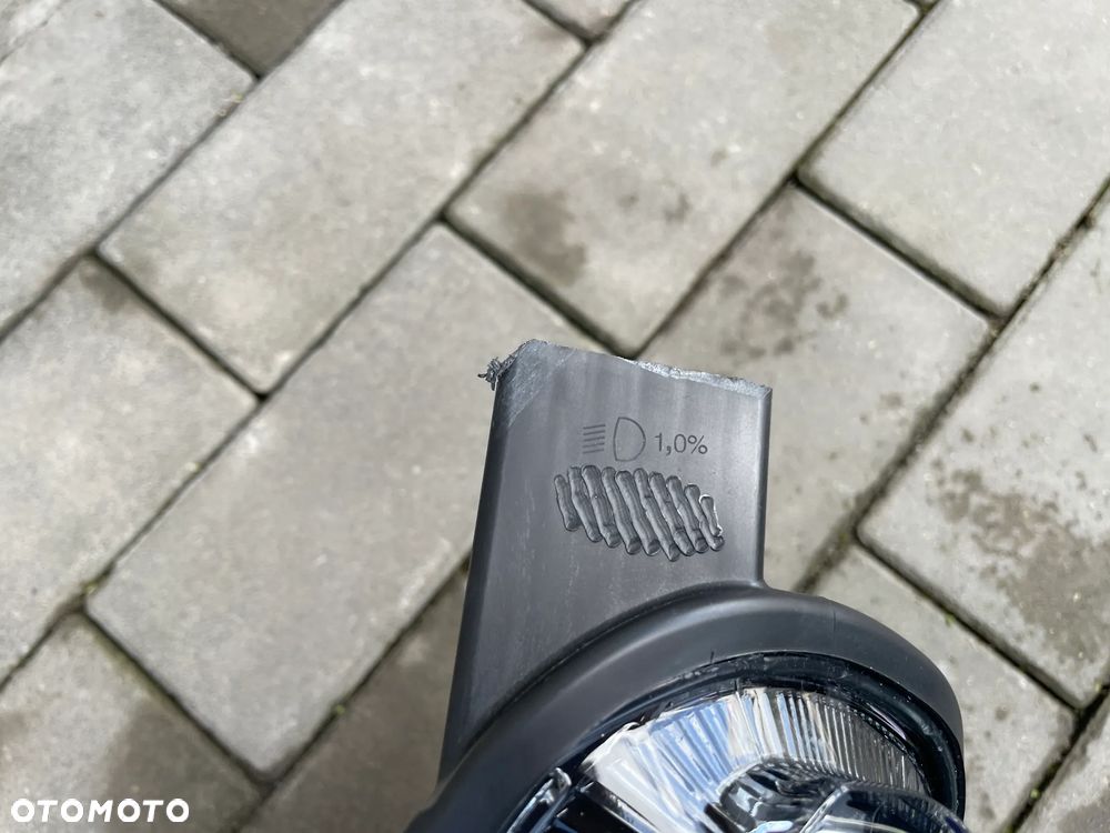 LAMPA PRZEDNIA LEWA FORD FIESTA MK8  2017-2020 - NOWA VARROC FULL-LED - 3