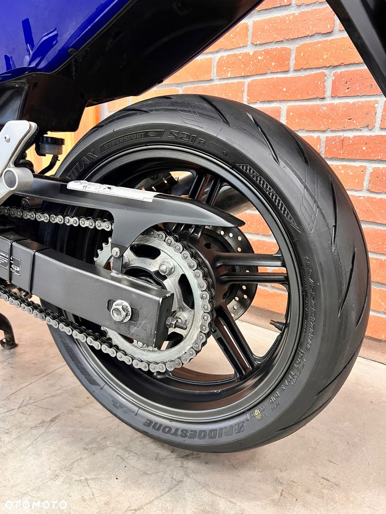 Honda CBF - 16