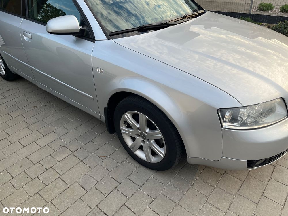Audi A4 Avant - 9