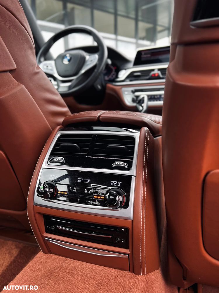 BMW Seria 7 745Le - 17