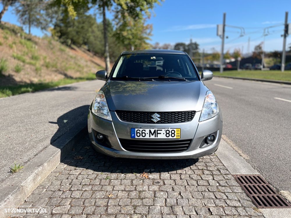 Suzuki Swift 1.2 VVT GLX — photo 2