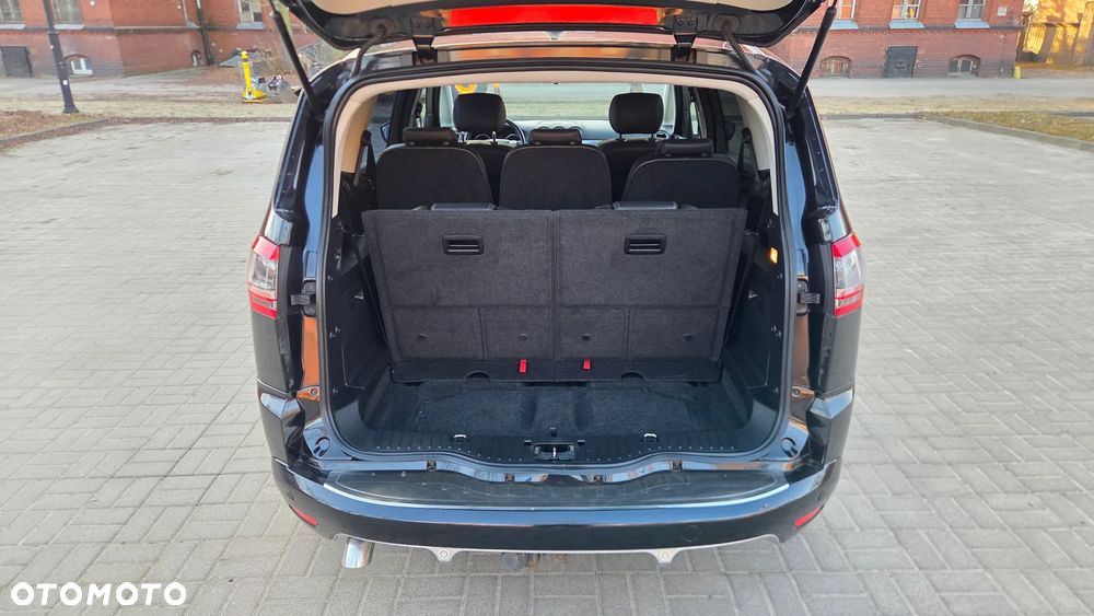 Ford S-Max 2.0 TDCi DPF Titanium X - 19
