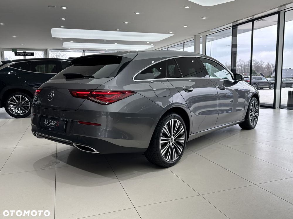 Mercedes-Benz CLA - 5