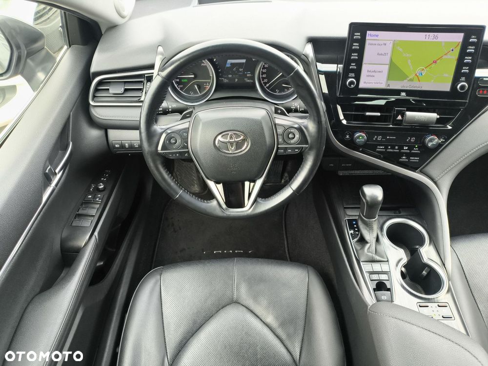 Toyota Camry 2.5 Hybrid Executive CVT - 14