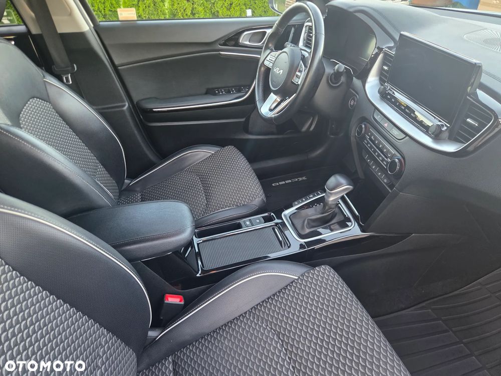 Kia XCeed 1.5 T-GDI Prestige Line DCT - 14