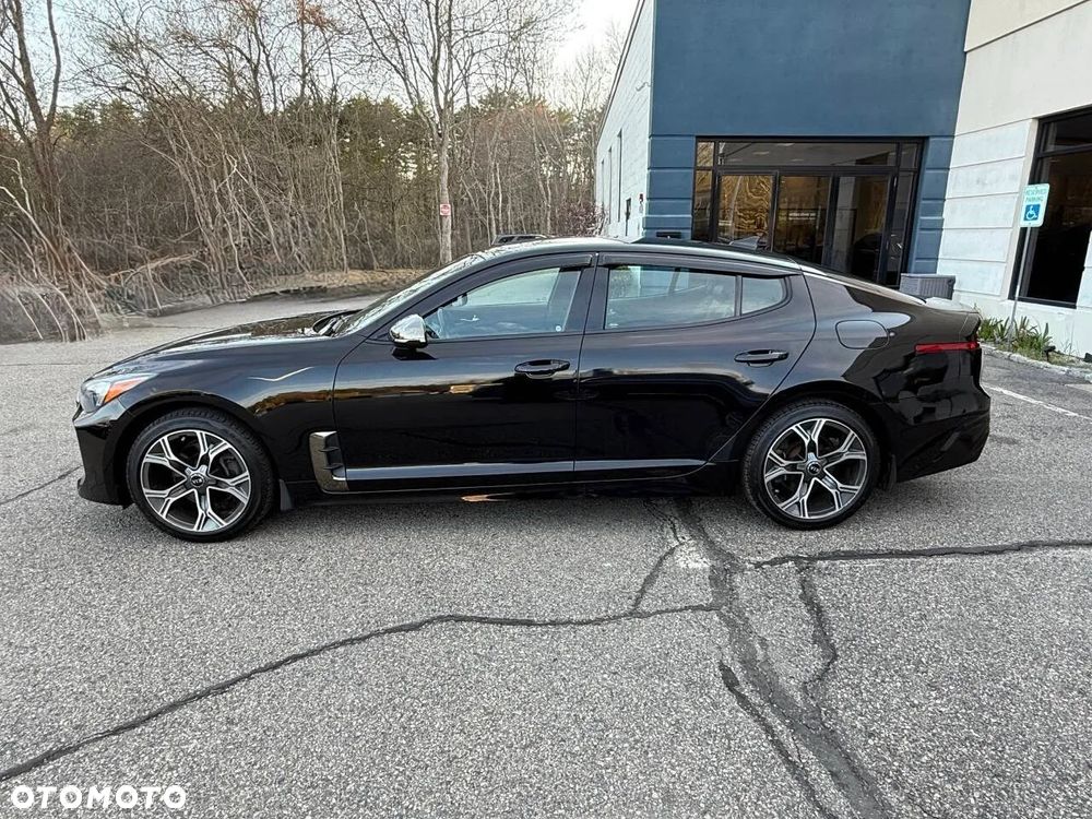 Kia Stinger 2.0 T-GDI GT Line - 6