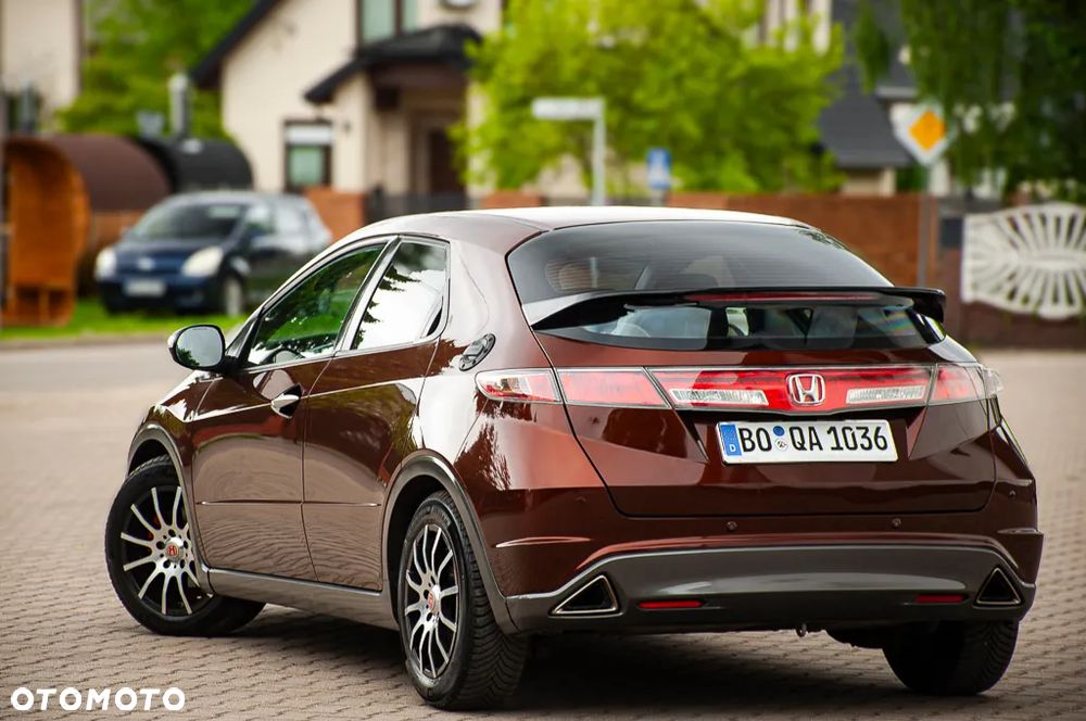 Honda Civic 1.8i-VTEC Sport - 17