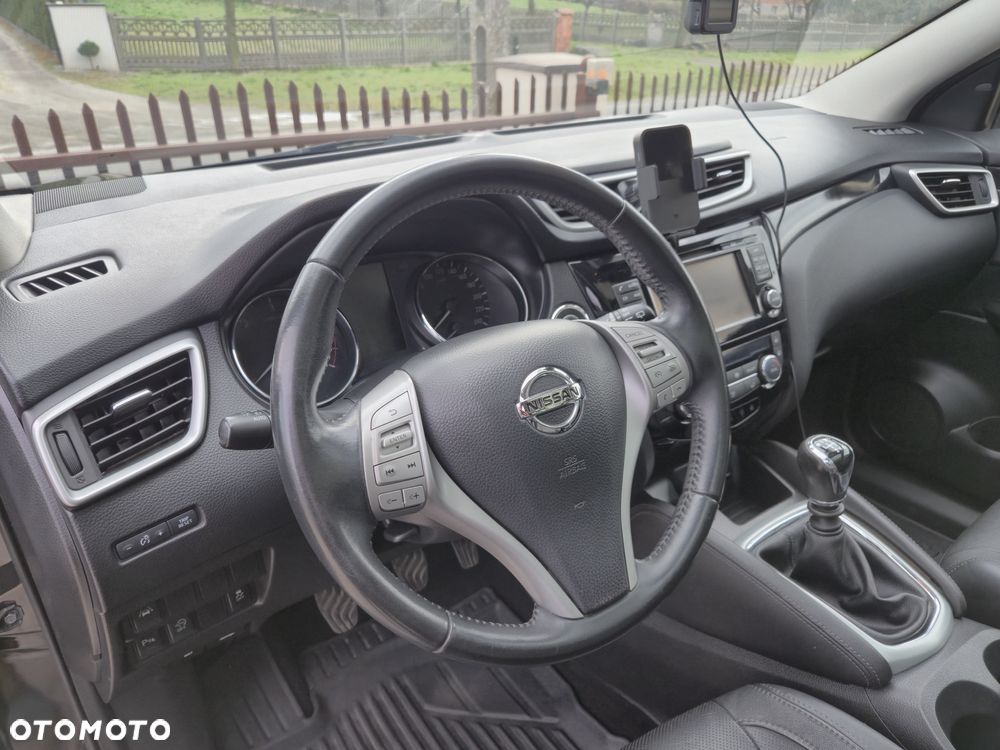 Nissan Qashqai - 15