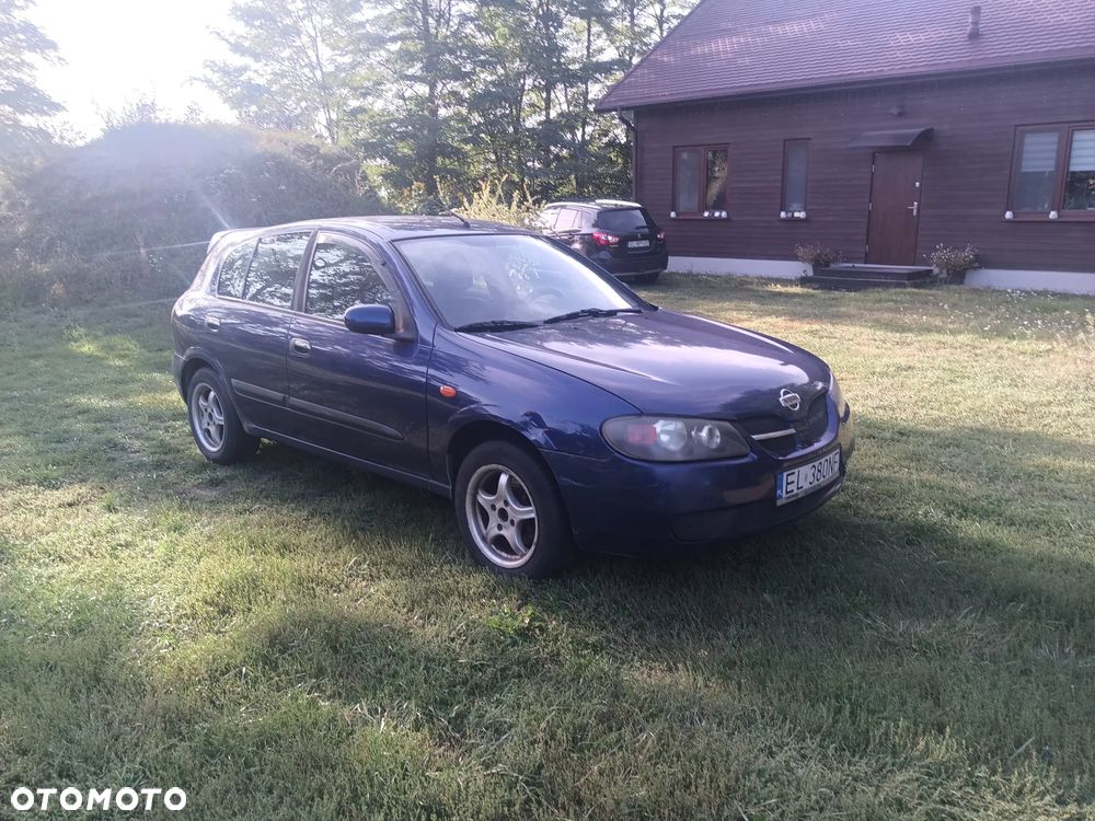 Nissan Almera - 4