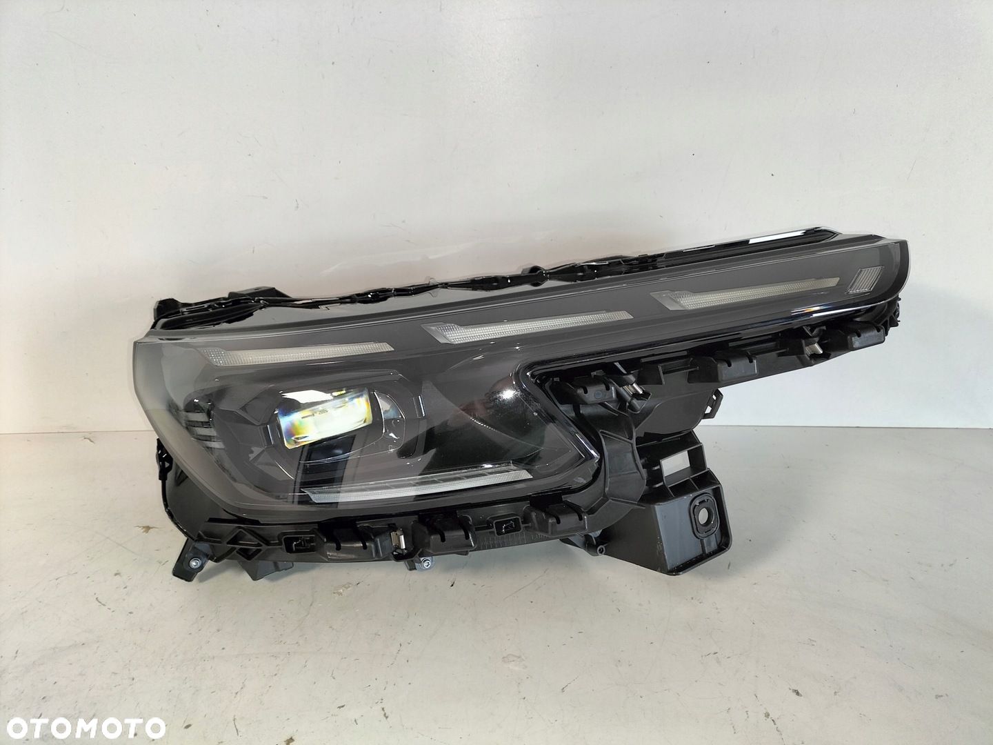 Lampa przednia reflektor prawa ALFA ROMEO MILANO JUNIOR 24- FULL LED - 1