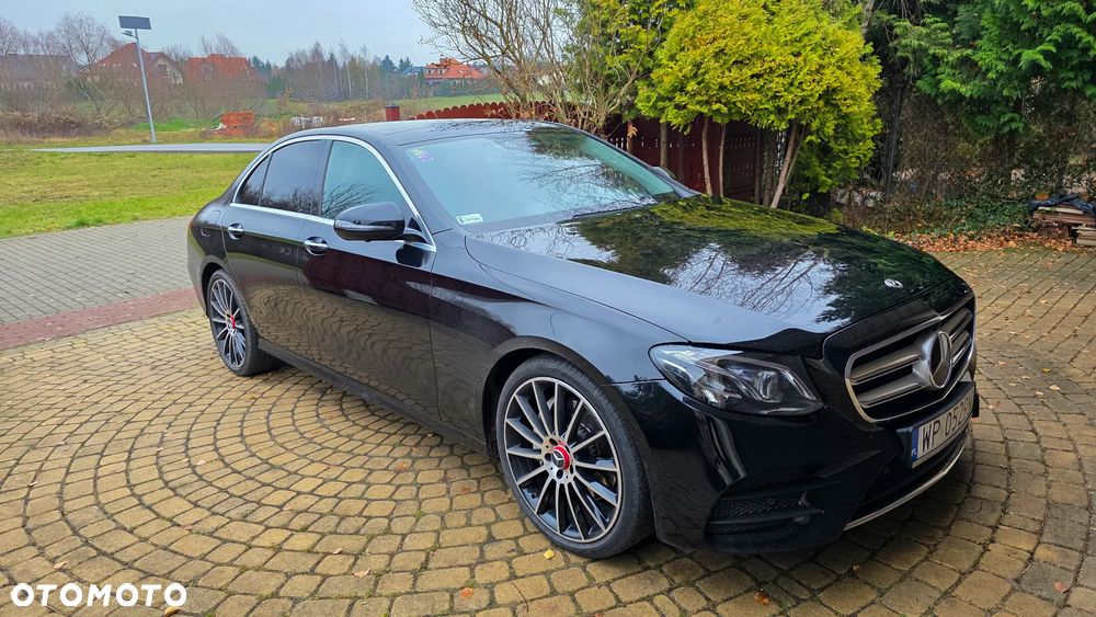Mercedes-Benz Klasa E 220 d 4-Matic AMG - 3